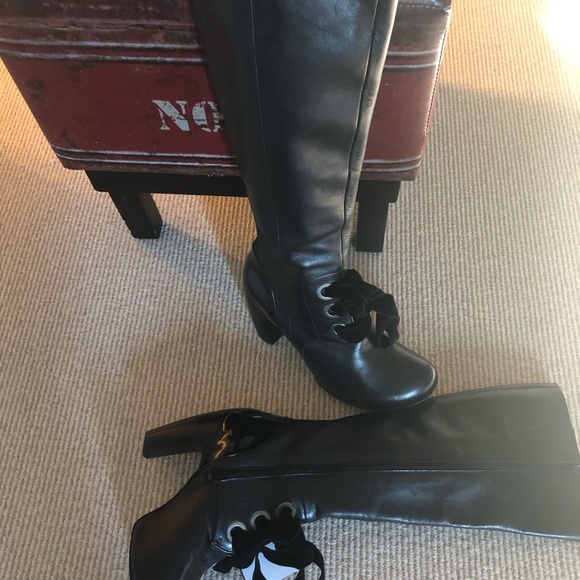 John Fluevogs Francesca boots new - Picture 8 of 10